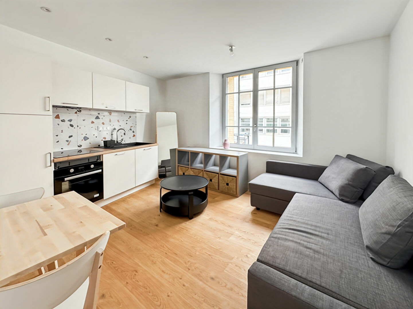Radieux 2 pièces 35 m² 35000 Rennes (Bourg l'Evesque)
