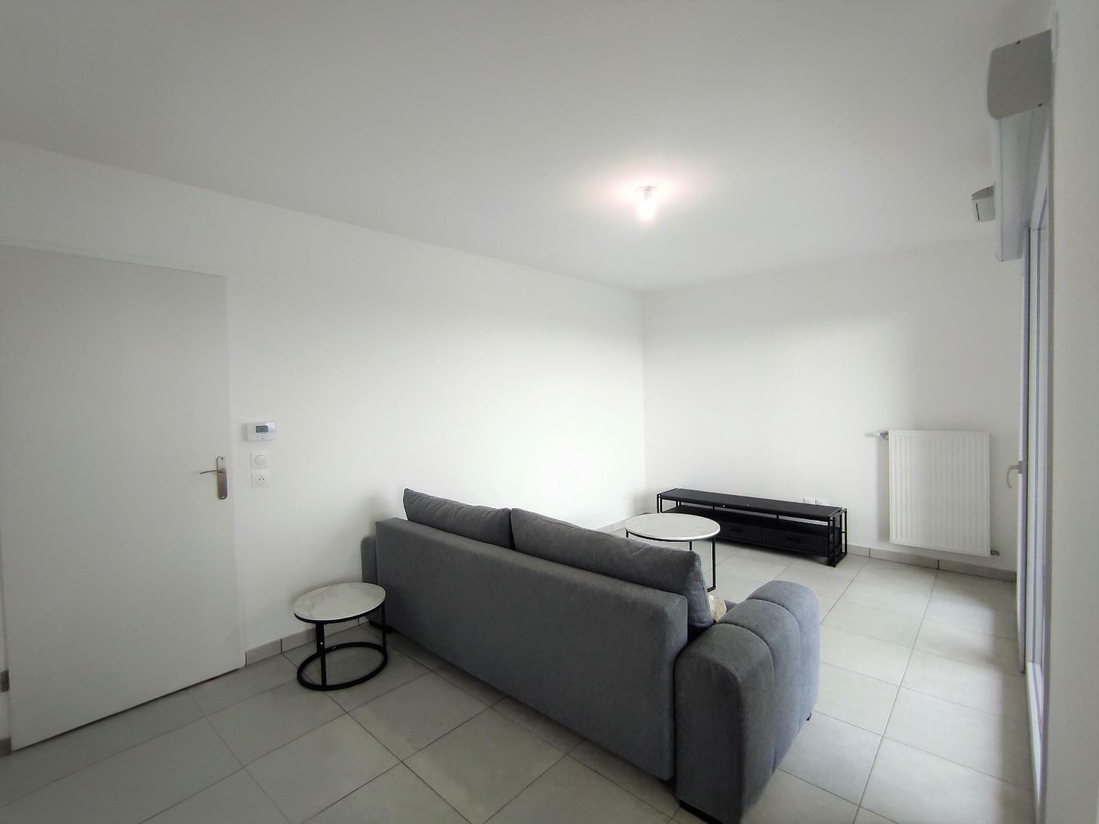 Séduisant neuf 2 pièces meublé de 47 m² Saint-Priest (Centre-ville)
