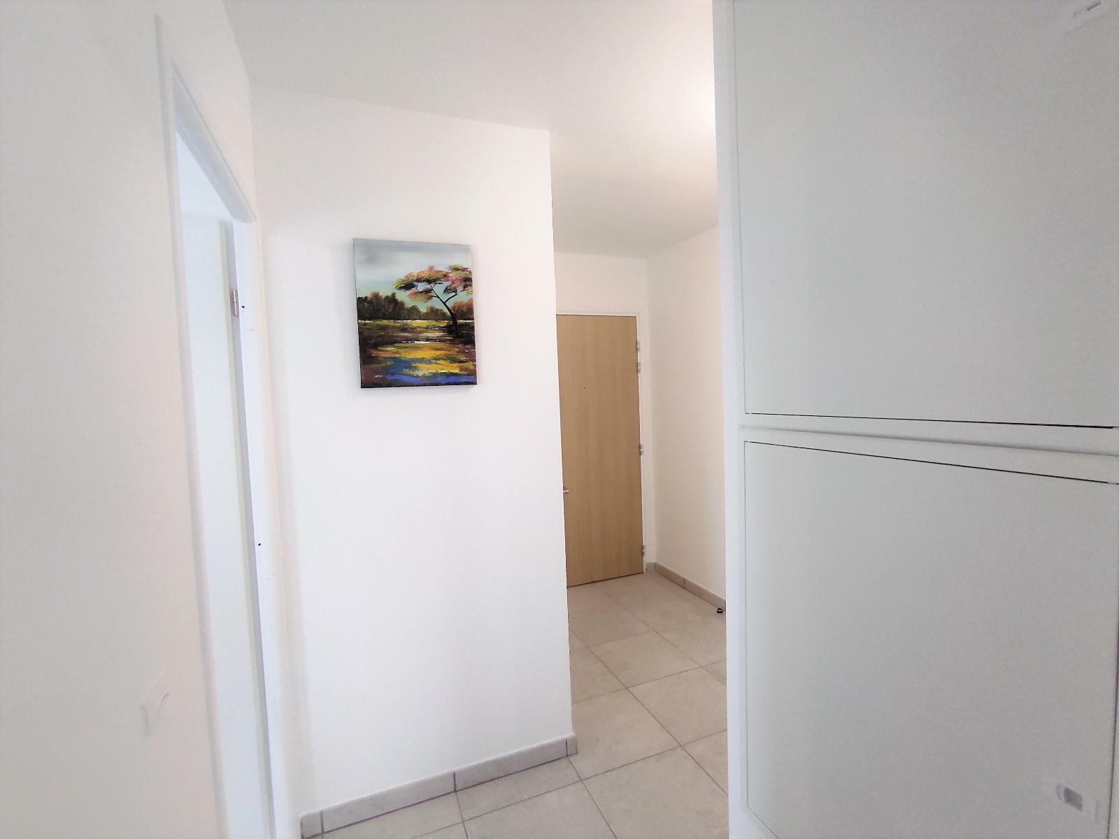 Séduisant neuf 2 pièces meublé de 47 m² Saint-Priest (Centre-ville)

