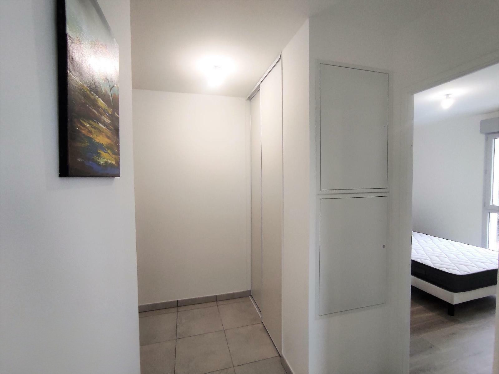Séduisant neuf 2 pièces meublé de 47 m² Saint-Priest (Centre-ville)
