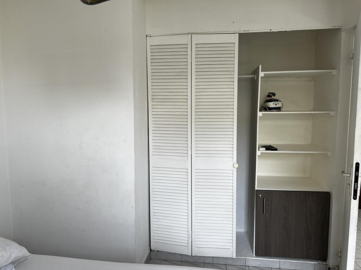Studio tout équipé au cœur de Saint-Paul