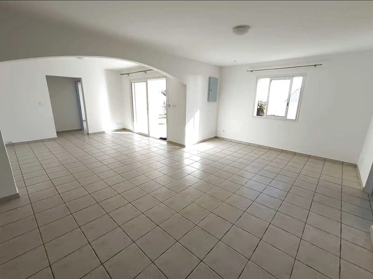 Maison F4 - Trois-Bassins